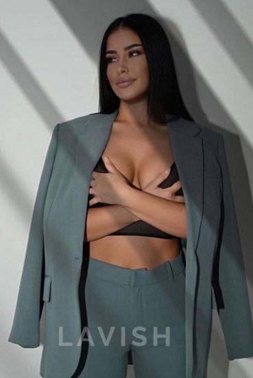 cheap london escorts busty mmf party girl Aliyah